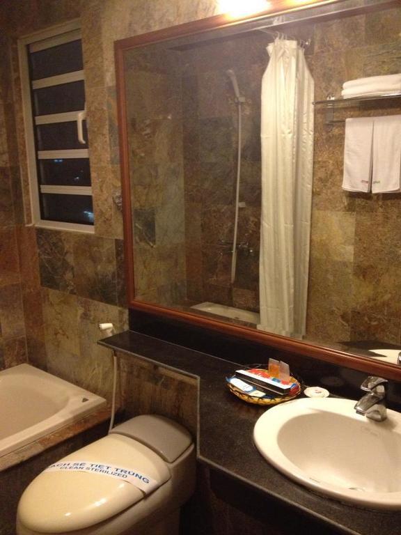 Satel Hotel ハノイ エクステリア 写真