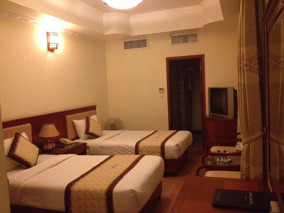 Satel Hotel ハノイ エクステリア 写真
